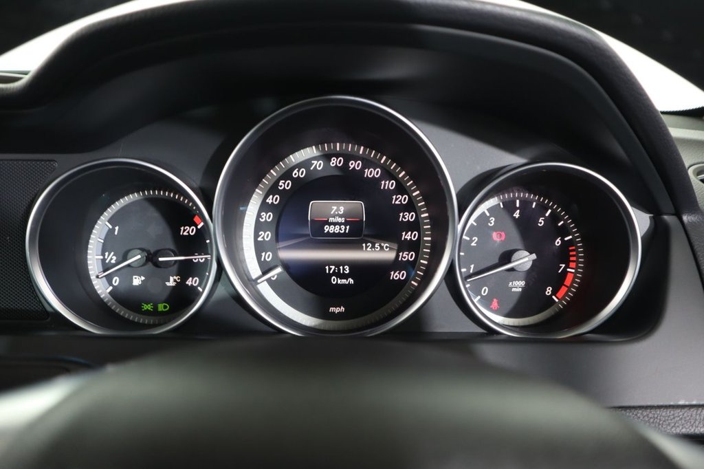 Used Mercedes-Benz C Class 2012 for sale - 76923691: Photo 18