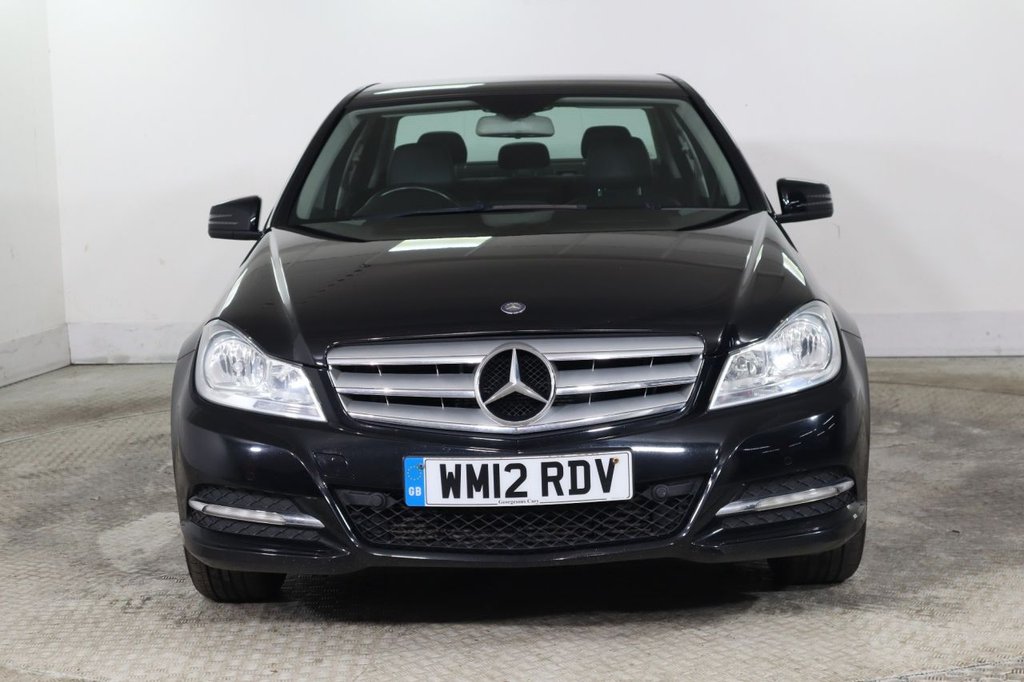 Used Mercedes-Benz C Class 2012 for sale - 76923691: Photo 2