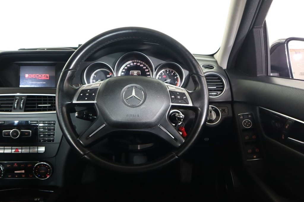 Used Mercedes-Benz C Class 2012 for sale - 76923691: Photo 35