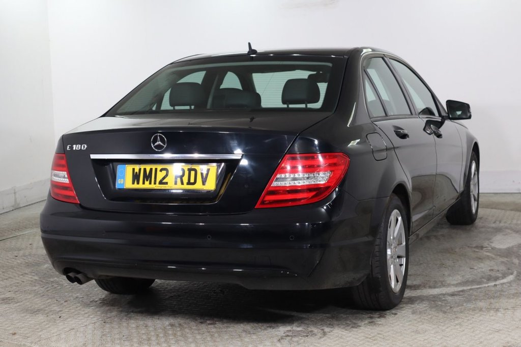 Used Mercedes-Benz C Class 2012 for sale - 76923691: Photo 4