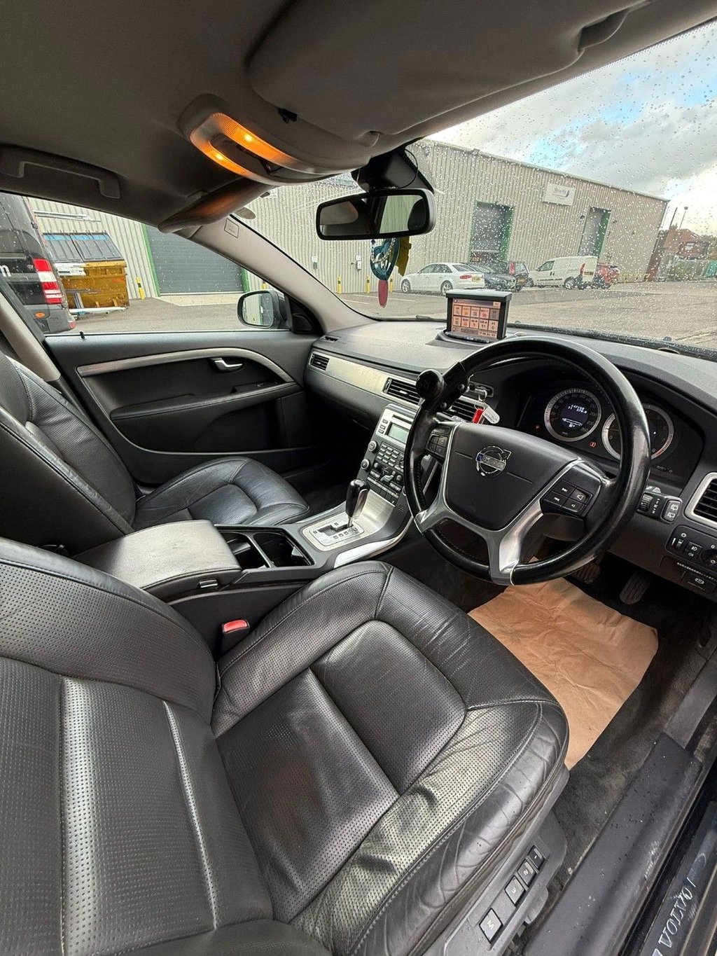 Used Volvo V70 2022 for sale - 77241690: Photo 7