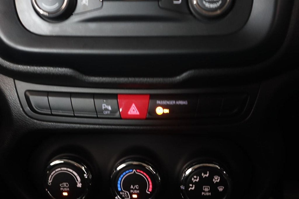 Used Jeep Renegade 2016 for sale - 77520834: Photo 23