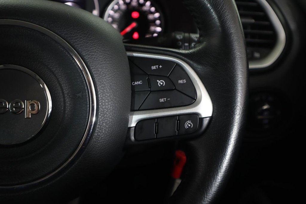 Used Jeep Renegade 2016 for sale - 77520834: Photo 40