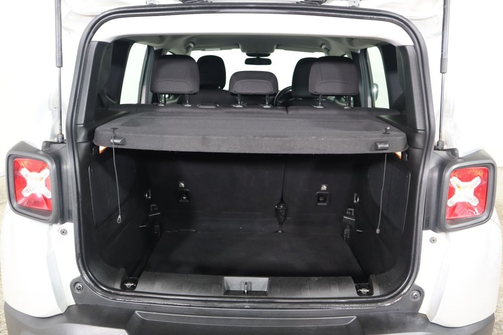 Used Jeep Renegade 2016 for sale - 77520834: Photo 9