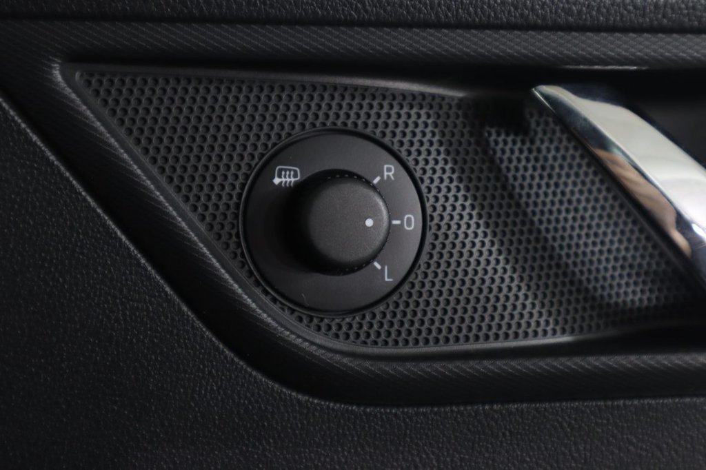 Used Skoda Rapid Spaceback 2016 for sale - 77200232: Photo 31