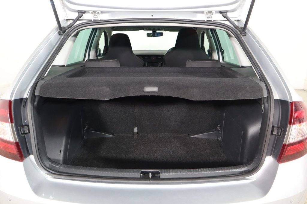 Used Skoda Rapid Spaceback 2016 for sale - 77200232: Photo 9