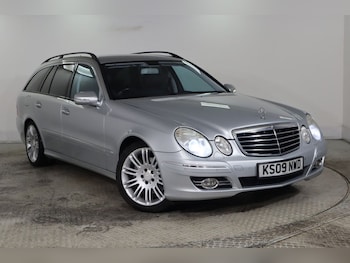 Used Mercedes-Benz E Class 2009 for sale - 76910245: Photo