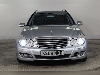 Used Mercedes-Benz E Class 2009 for sale - 76910245: Photo