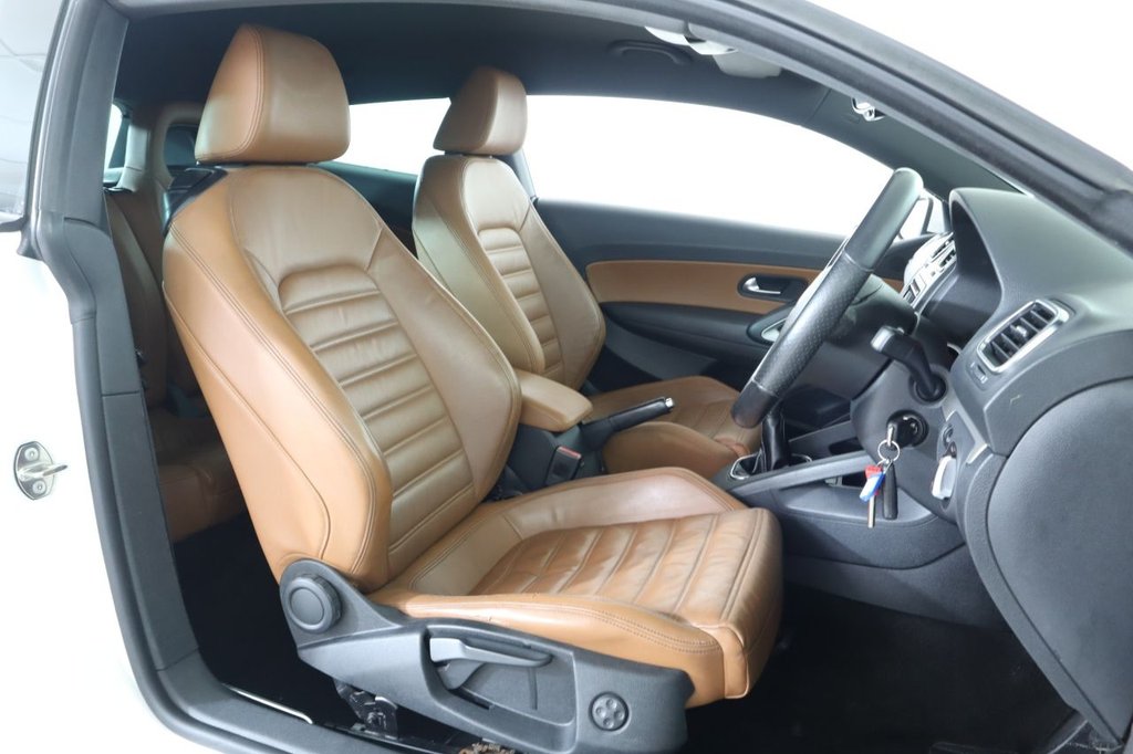 Used Volkswagen Scirocco 2008 for sale - 76185580: Photo 41