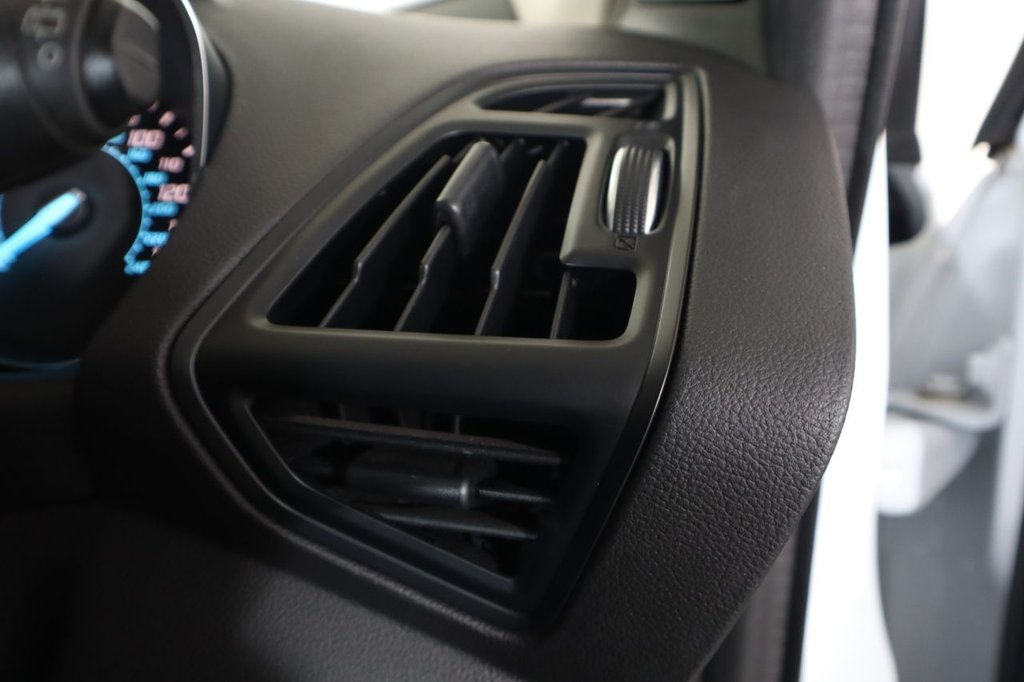 Used Ford Kuga 2016 for sale - 76396298: Photo 33