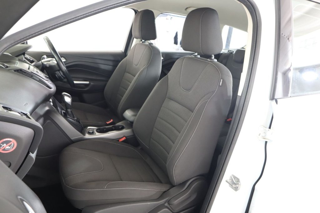 Used Ford Kuga 2016 for sale - 76396298: Photo 41