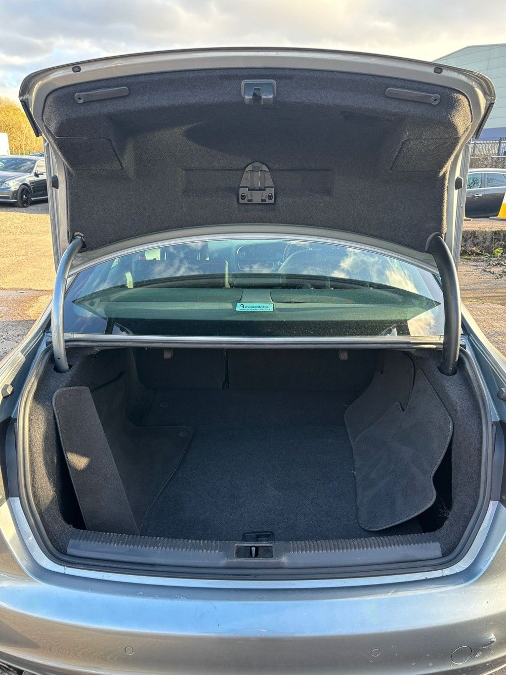 Used Audi A4 2009 for sale - 78220801: Photo 16