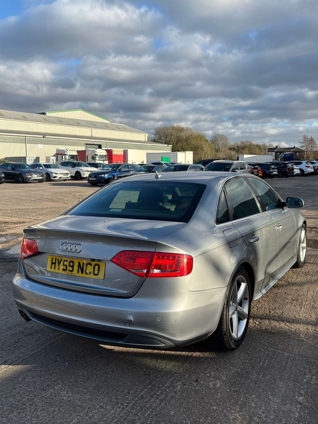 Used Audi A4 2009 for sale - 78220801: Photo 8