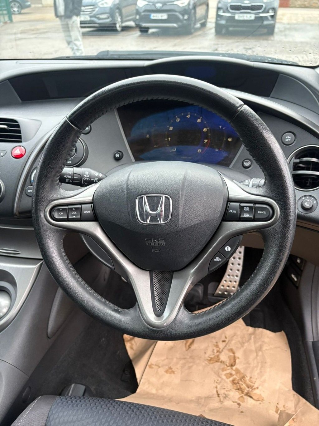 Used Honda Civic 2010 for sale - 77307331: Photo 7