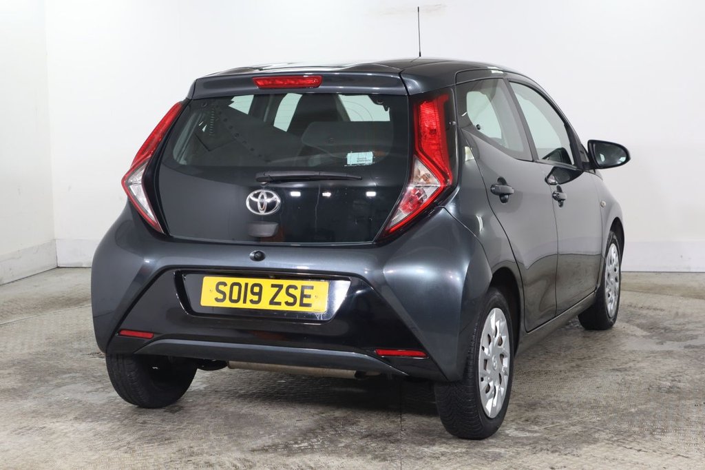 Used Toyota AYGO 2019 for sale - 77212697: Photo 4