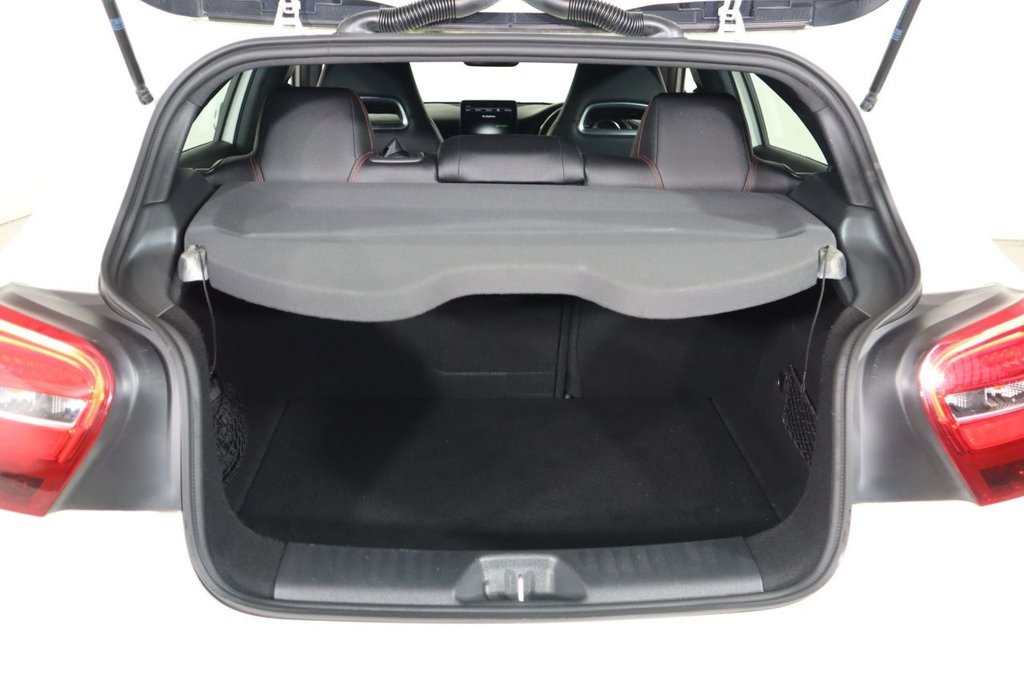 Used Mercedes-Benz A-Class 2016 for sale - 76841311: Photo 9