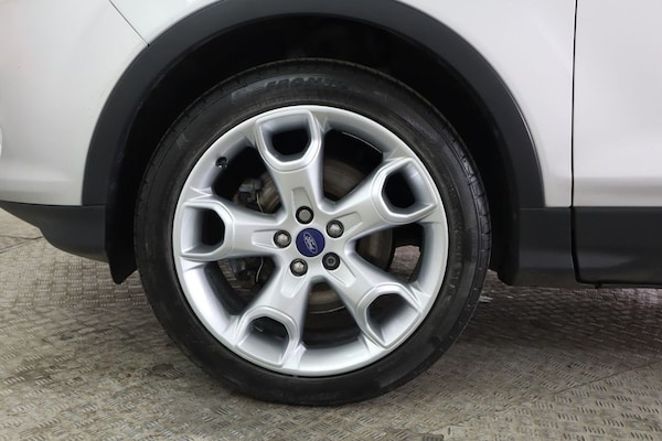 Used Ford Kuga 2015 for sale - 75287253: Photo 14