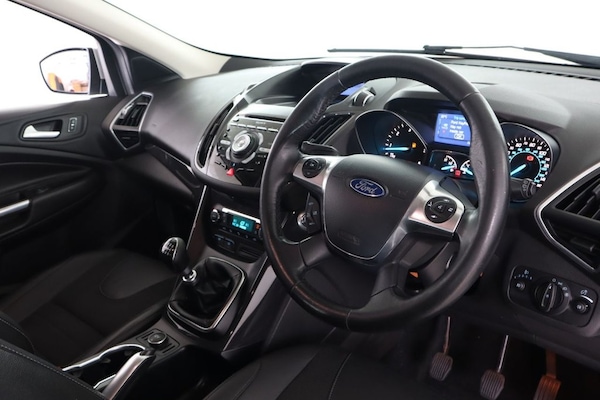 Used Ford Kuga 2015 for sale - 75287253: Photo 15