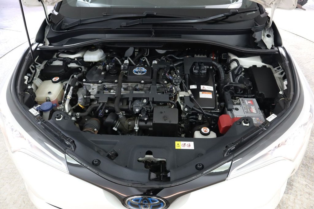 Used Toyota C-HR 2018 for sale - 76655038: Photo 10