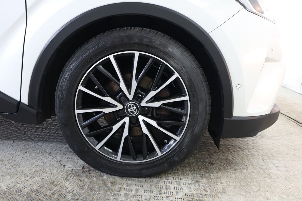 Used Toyota C-HR 2018 for sale - 76655038: Photo 11