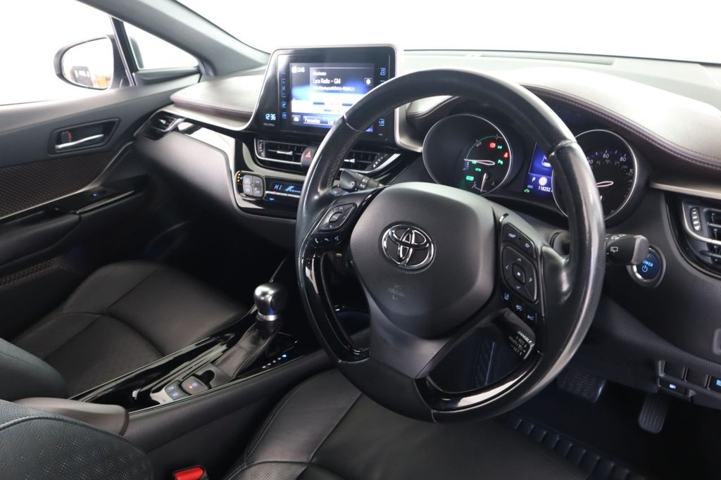 Used Toyota C-HR 2018 for sale - 76655038: Photo 15