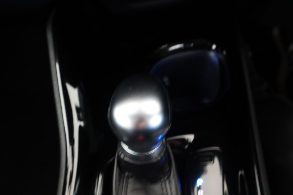 Used Toyota C-HR 2018 for sale - 76655038: Photo 18