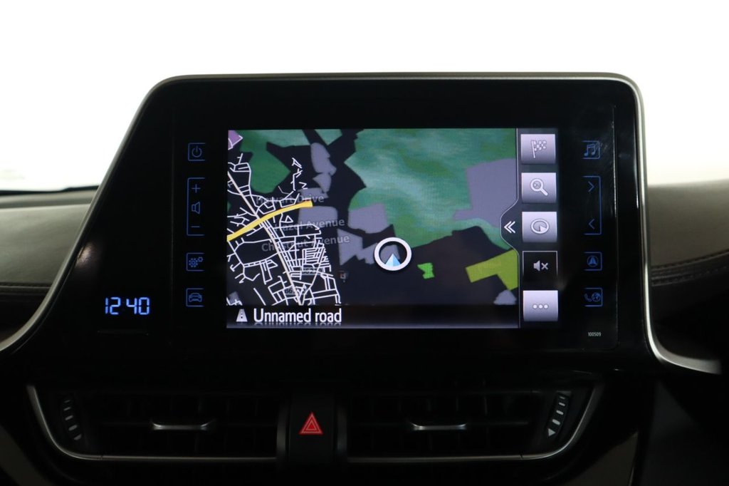 Used Toyota C-HR 2018 for sale - 76655038: Photo 46