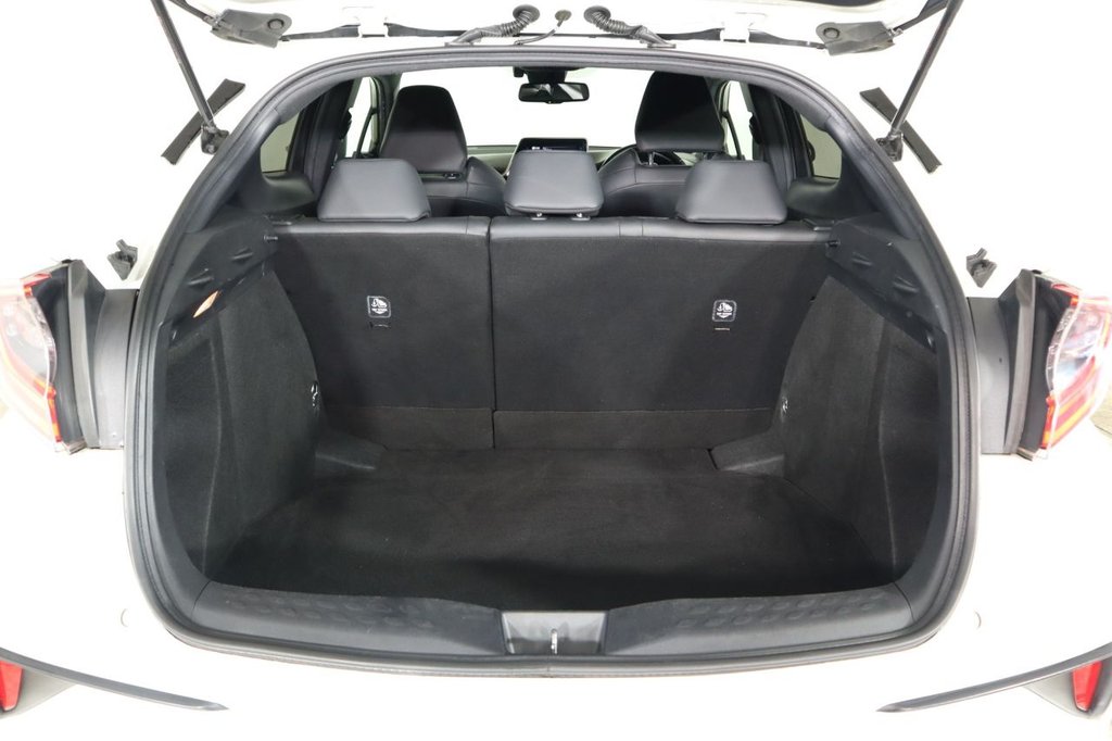 Used Toyota C-HR 2018 for sale - 76655038: Photo 9