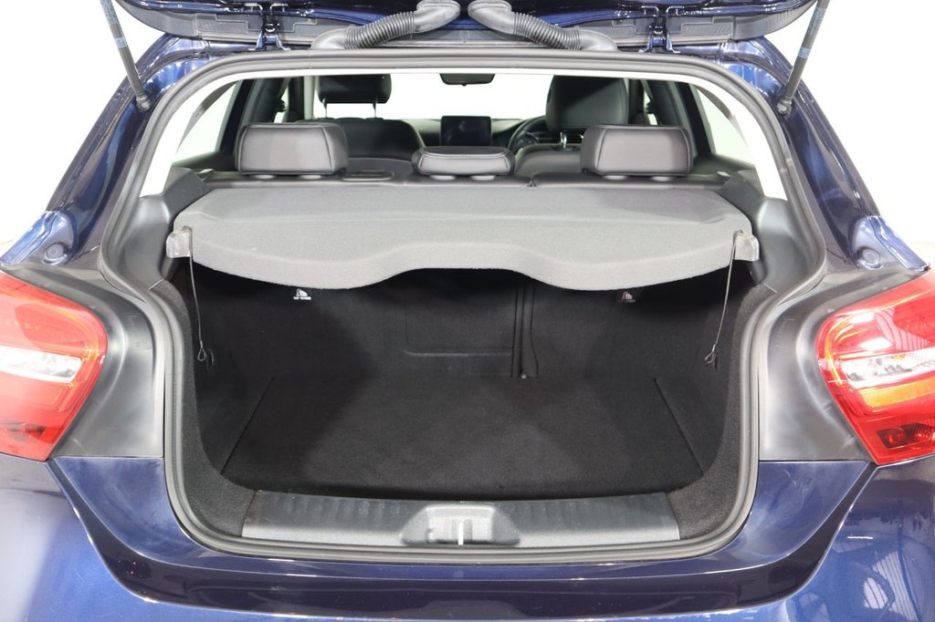 Used Mercedes-Benz A-Class 2017 for sale - 77631812: Photo 9