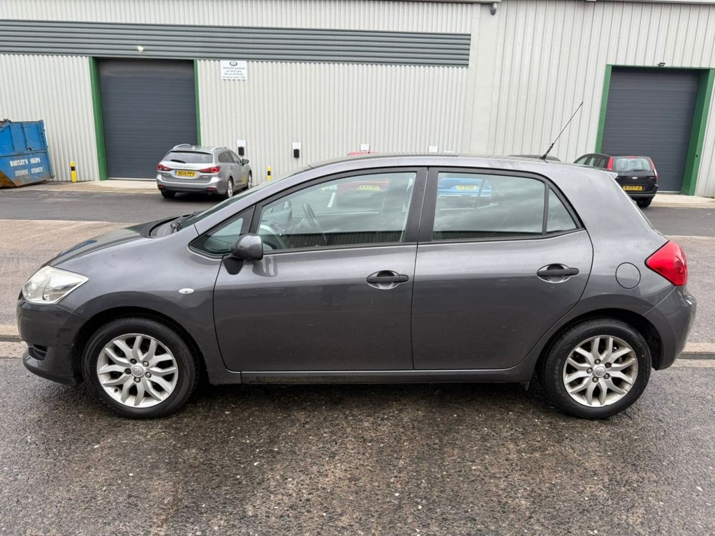 Used Toyota Auris 2009 for sale - 77241654: Photo 3