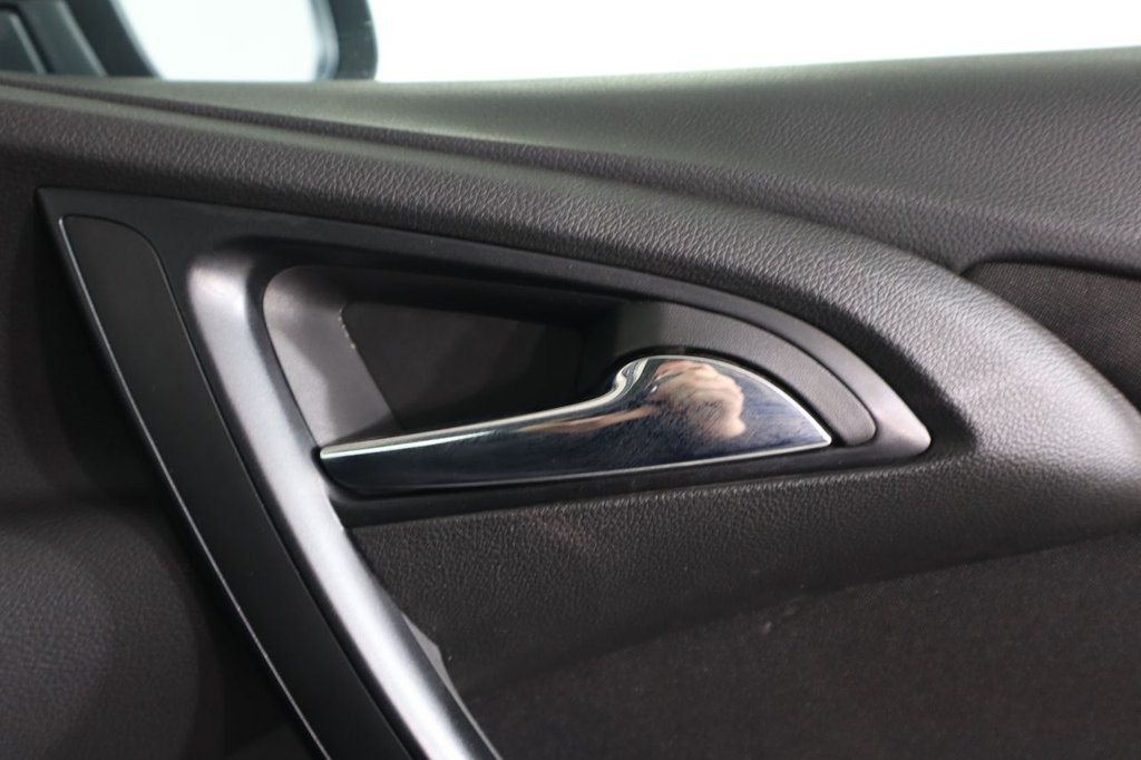 Used Vauxhall Astra 2013 for sale - 77734514: Photo 34