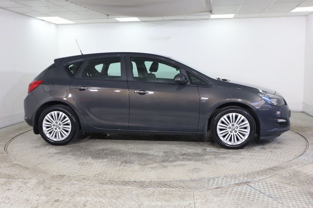 Used Vauxhall Astra 2013 for sale - 77734514: Photo 7