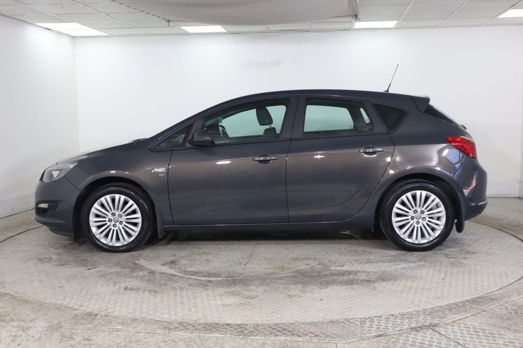 Used Vauxhall Astra 2013 for sale - 77734514: Photo 8