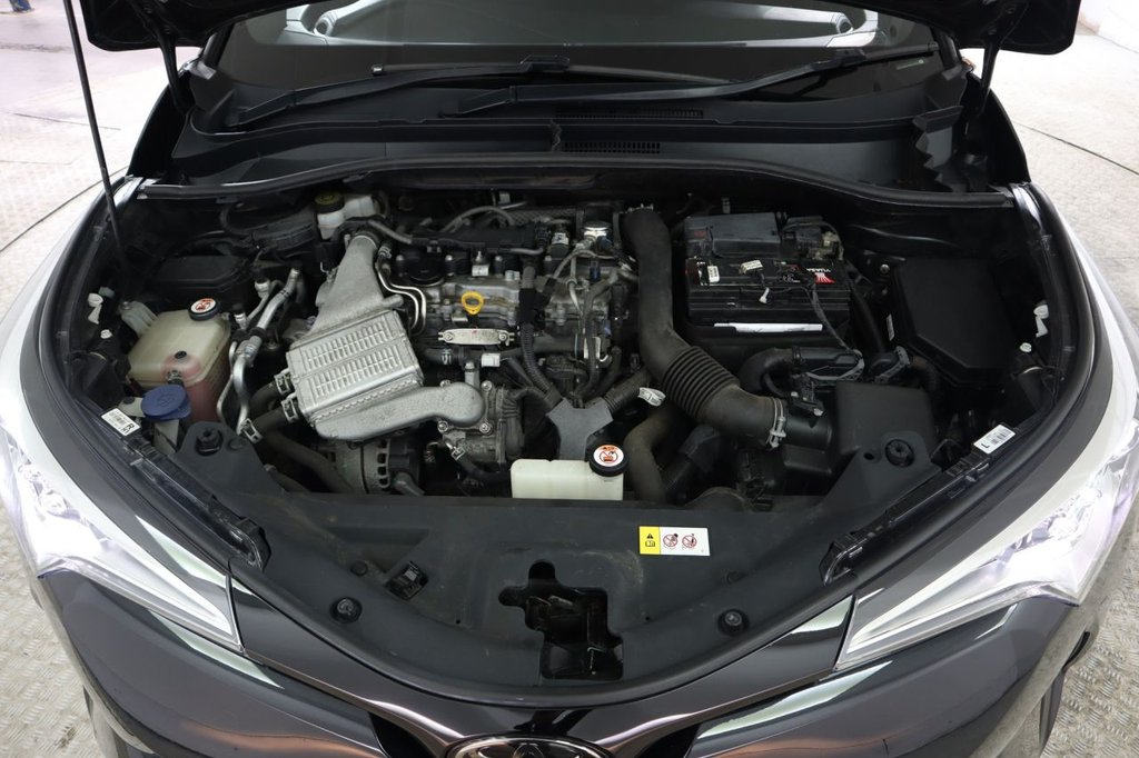 Used Toyota C-HR 2018 for sale - 78068706: Photo 10