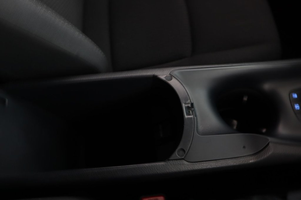 Used Toyota C-HR 2018 for sale - 78068706: Photo 32