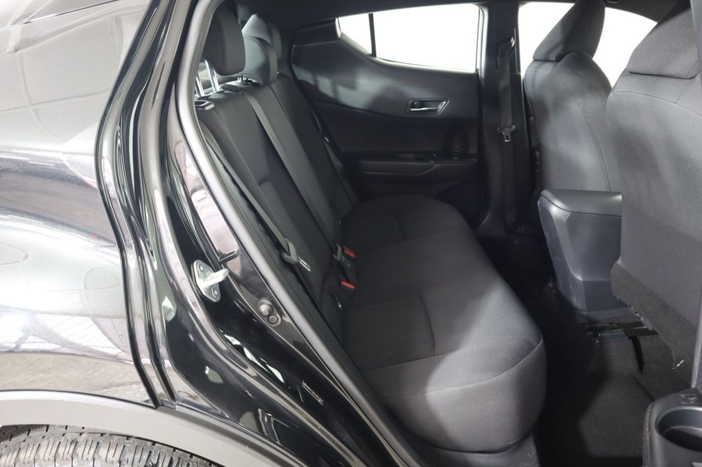 Used Toyota C-HR 2018 for sale - 78068706: Photo 39