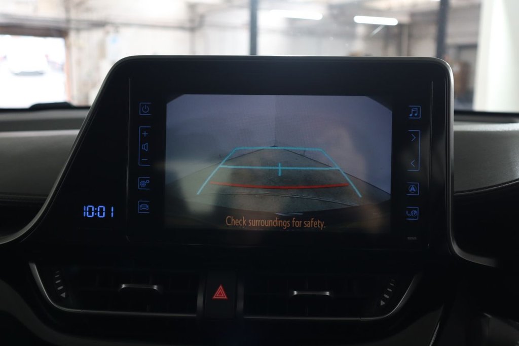 Used Toyota C-HR 2018 for sale - 78068706: Photo 49