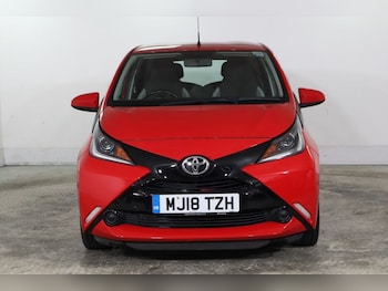 Used Toyota AYGO 2018 for sale - 76291842: Photo 2