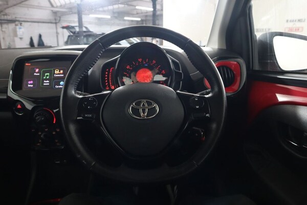 Used Toyota AYGO 2018 for sale - 76291842: Photo 30