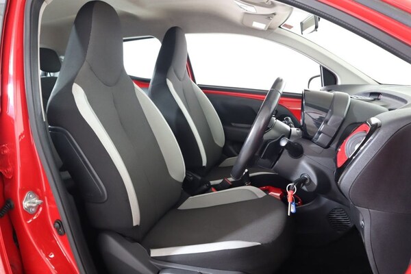 Used Toyota AYGO 2018 for sale - 76291842: Photo 34