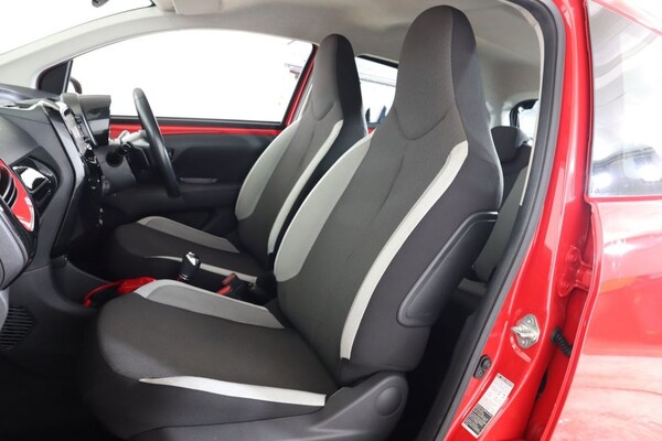 Used Toyota AYGO 2018 for sale - 76291842: Photo 36