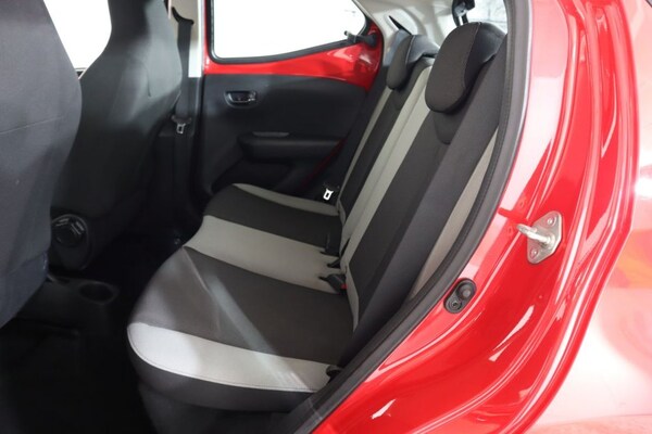 Used Toyota AYGO 2018 for sale - 76291842: Photo 39
