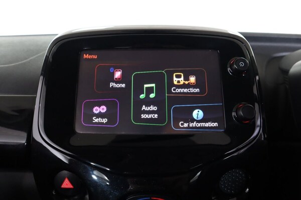 Used Toyota AYGO 2018 for sale - 76291842: Photo 49