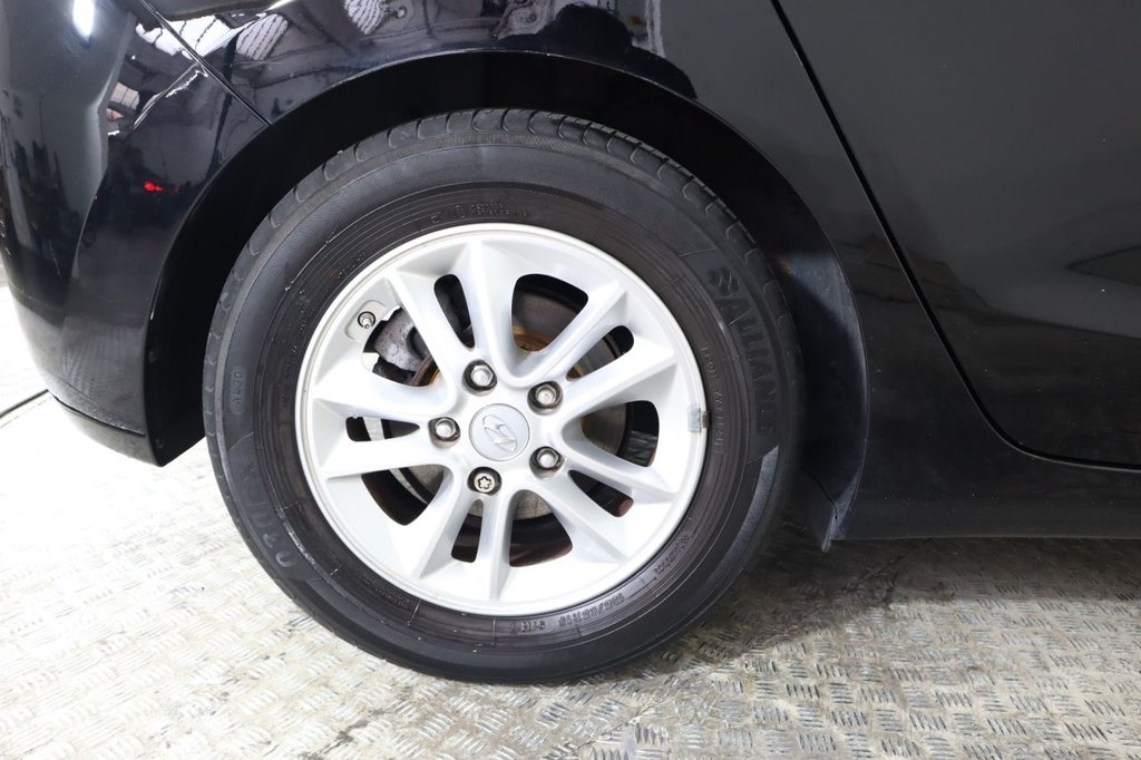 Used Hyundai i30 2015 for sale - 76356703: Photo 12