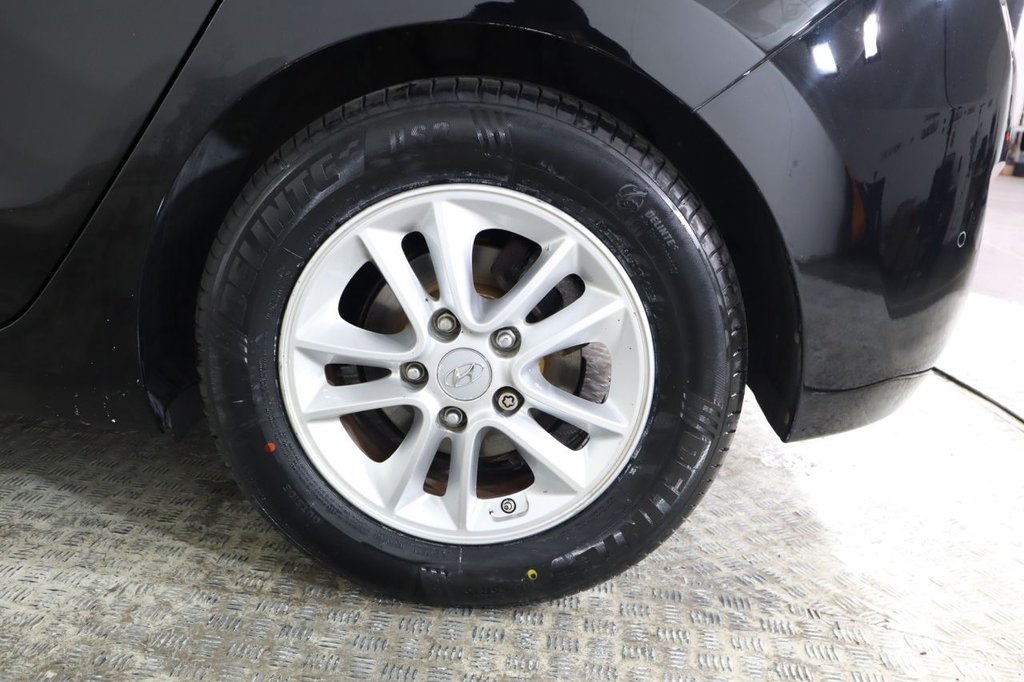 Used Hyundai i30 2015 for sale - 76356703: Photo 13