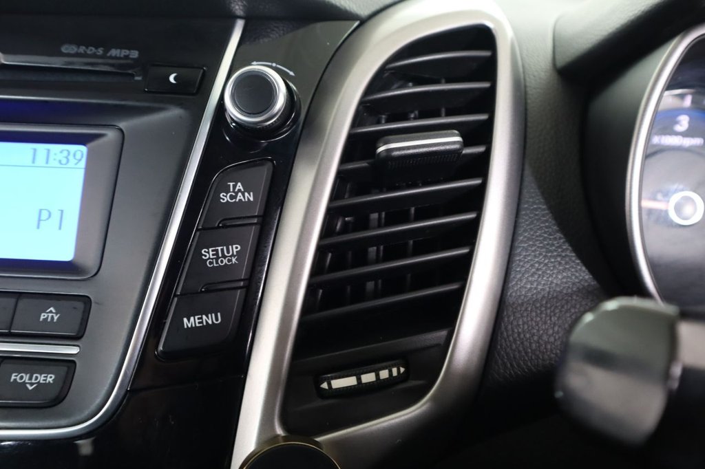 Used Hyundai i30 2015 for sale - 76356703: Photo 23