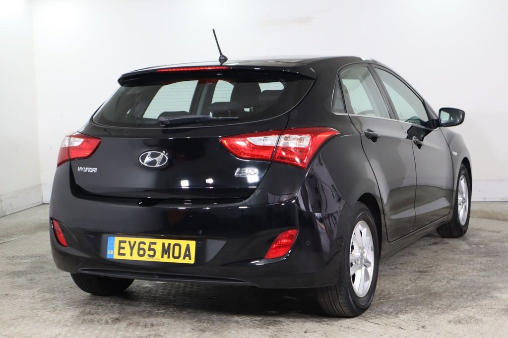 Used Hyundai i30 2015 for sale - 76356703: Photo 5