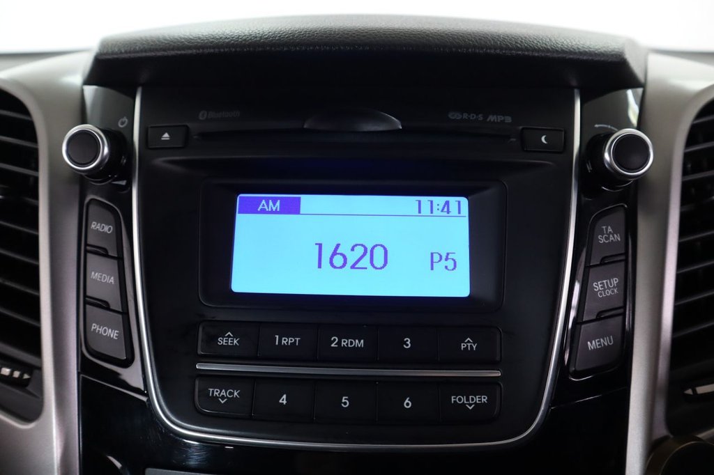 Used Hyundai i30 2015 for sale - 76356703: Photo 50