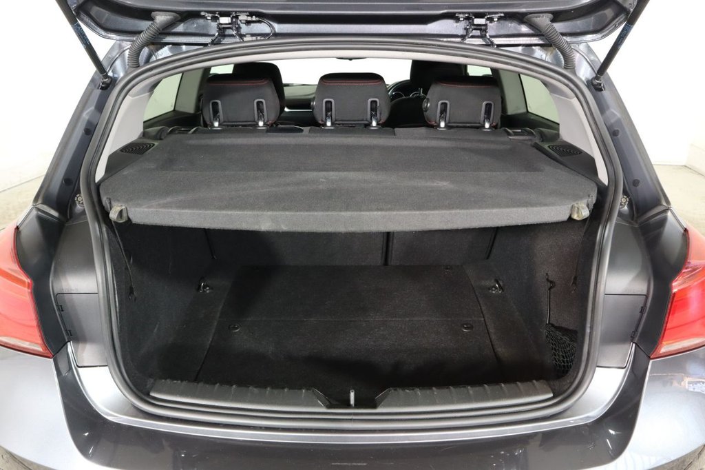 Used BMW 1 Series 2018 for sale - 76632508: Photo 9