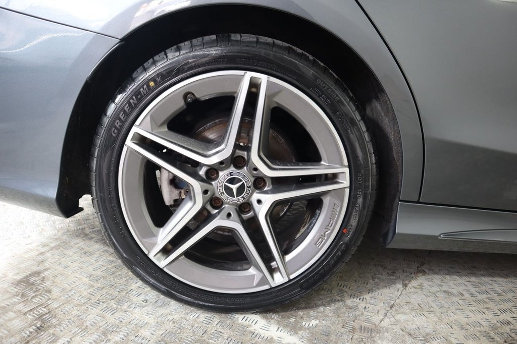 Used Mercedes-Benz C Class 2019 for sale - 78153957: Photo 13